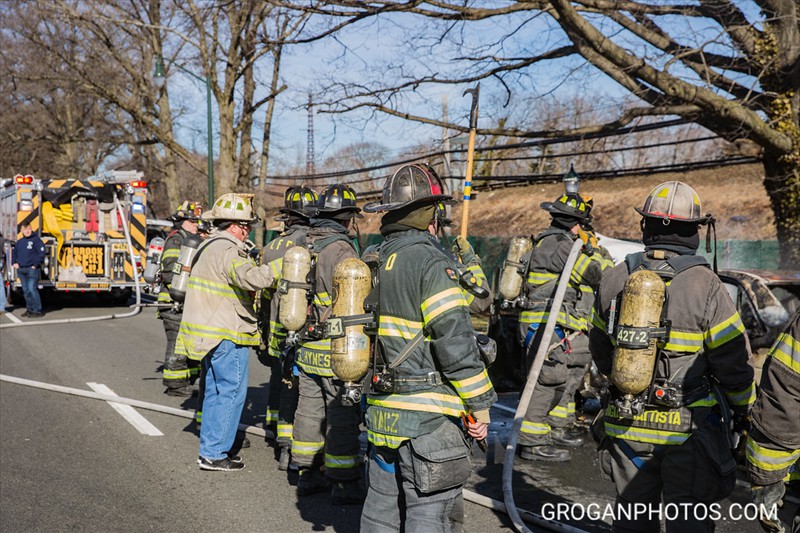 LFD Sunrise car fire 1g 032419