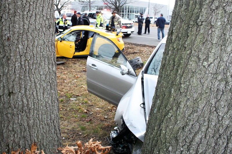 LFD accident sunrise 4 121218