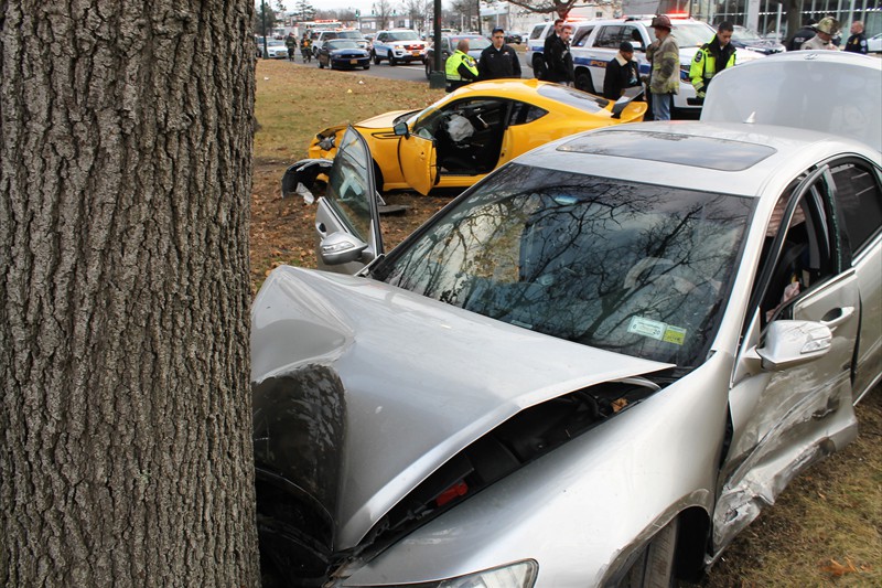 LFD accident sunrise 5 121218