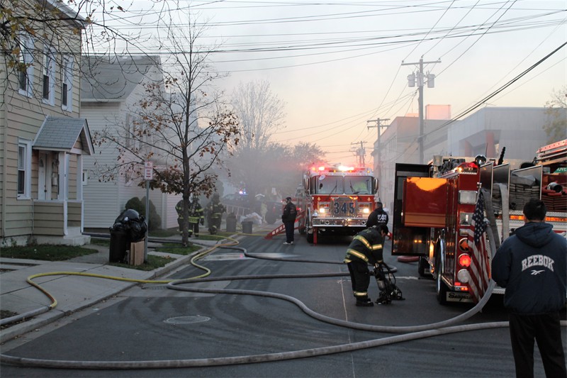 VSFD House 1 34 Hawthorne 111415