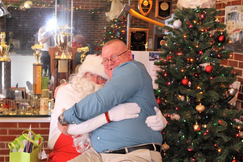OWW trip 2c 120916 big hug with santa