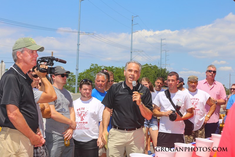 OWW clam eating 3 071617