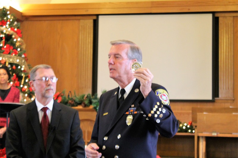 OWW STG presents coin to Pastor 2 Dec2016
