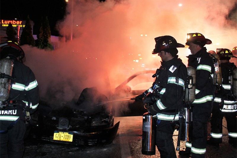 LFD Merrick car 9 081517