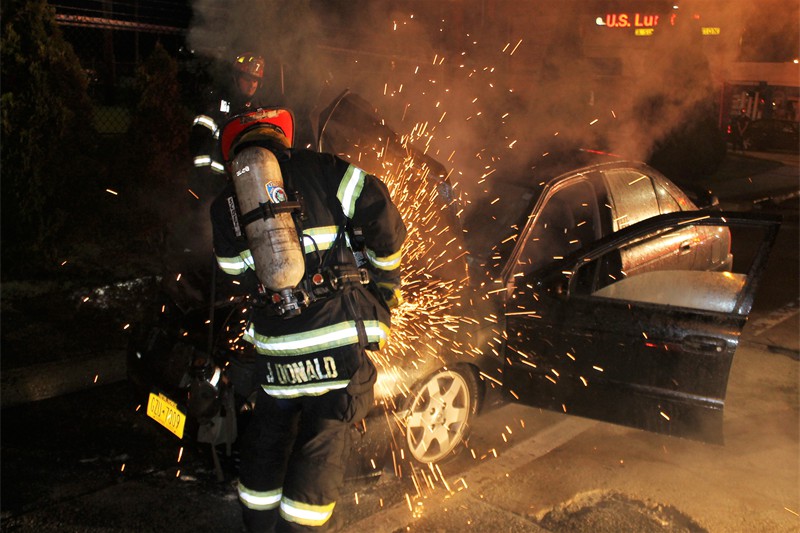 LFD Merrick car 9e 081517