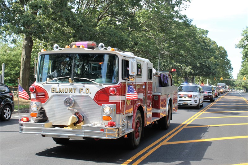 mcd99b 083016 rig in procession