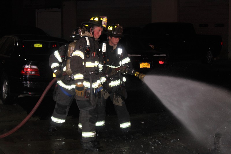 LFD Sunrise Rocklyn car fire 9i 083119