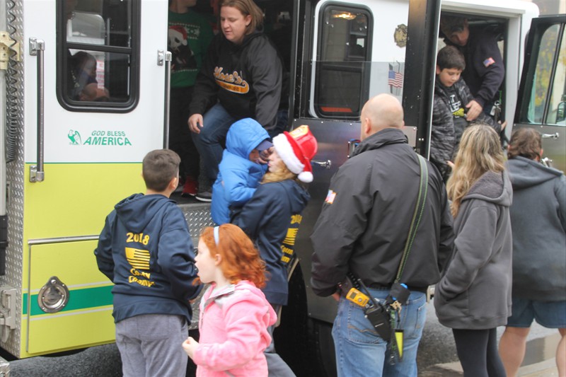 LFD truck rides 4c 121419