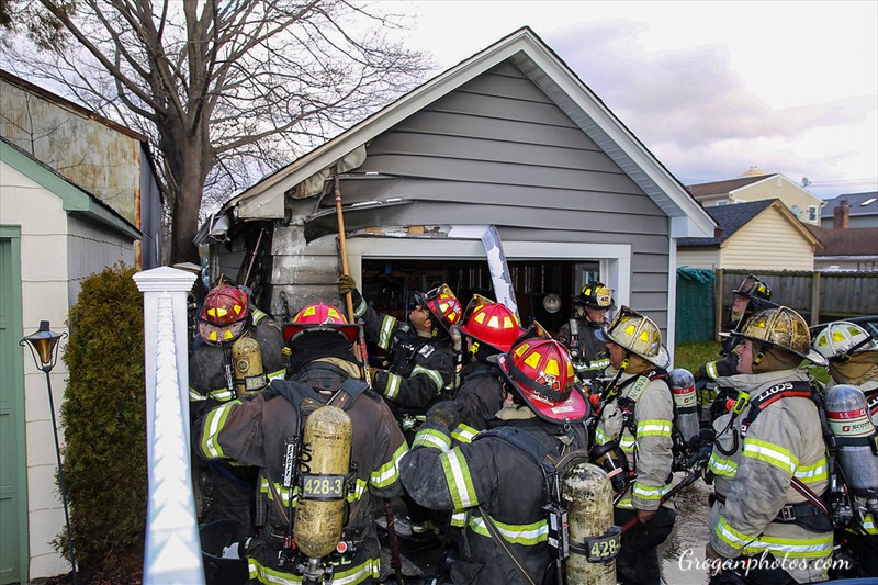 LFD Wyoming garage fire 5a      011920