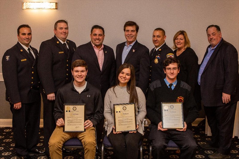 LFD Juniors 40 dinner 3   Jan2020